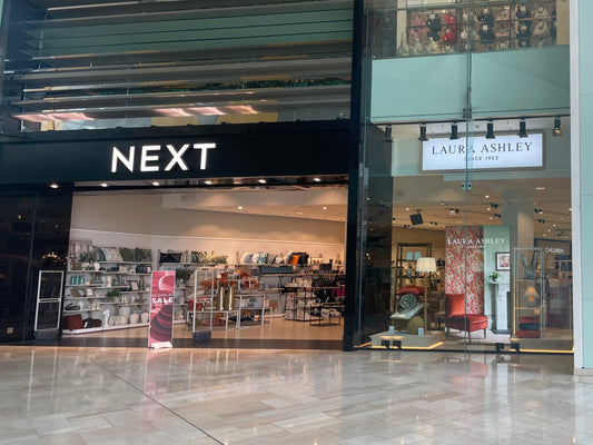ロンドンレポートvol.9 ローラアシュレイの世界観を体感!イギリス・NEXT店舗レポート