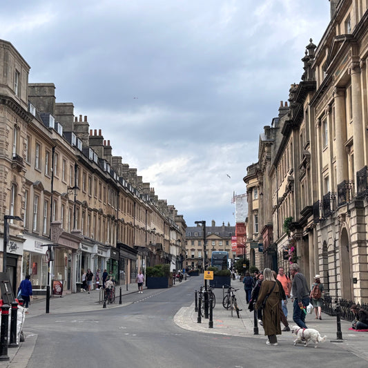 ロンドンレポートvol.19 イギリスの暮らしを映す建築様式 ― 時代ごとに変わる街の表情