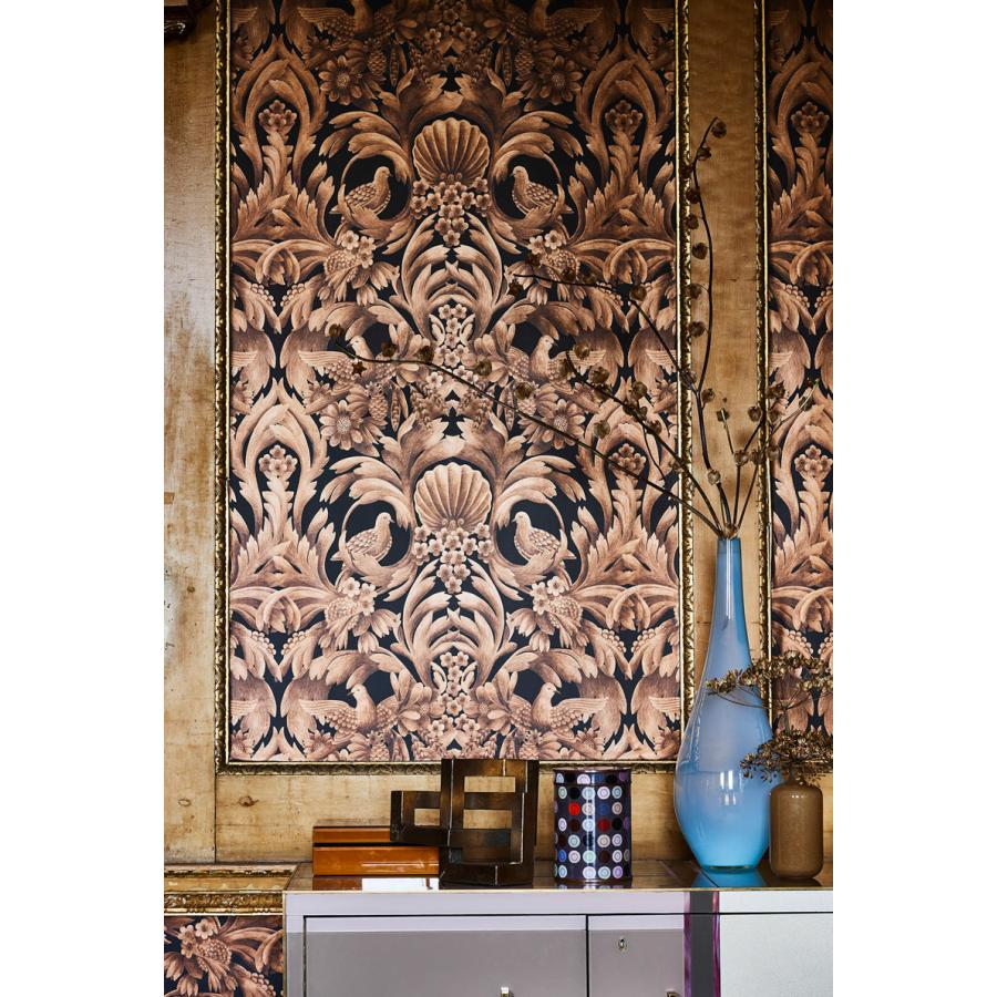 17世紀の彫刻家のデザイン 装飾的 華やか ホテル バー ラウンジ Cole＆Son コール&サン 貼り換え リノベ DIY 自分で 不織布 テシード 短納期