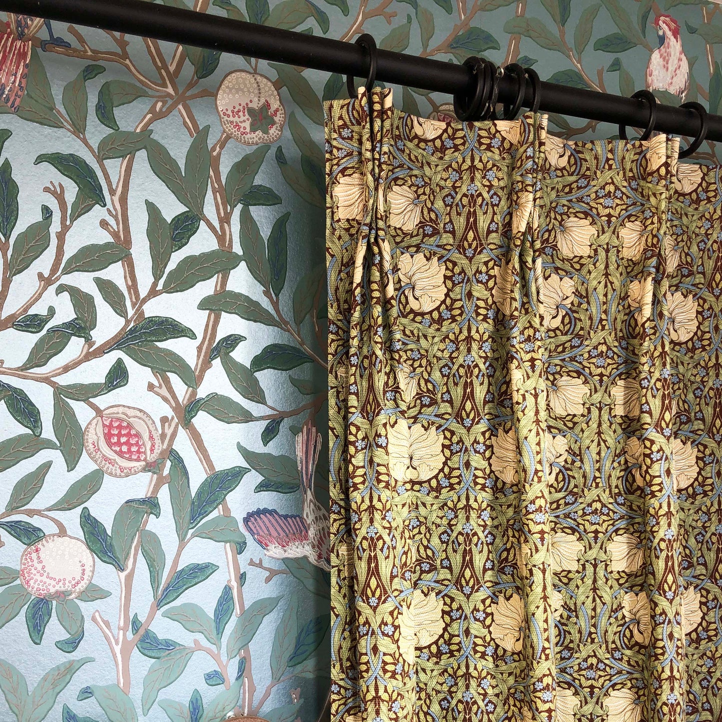 カーテン モリス柄  遮光 裏地付き 横幅100cm×2枚 選べる丈150cm 180cm 200cm ウィリアムモリス 2倍 3つ山ヒダ 花柄 コットン 既成 窓 フック付き